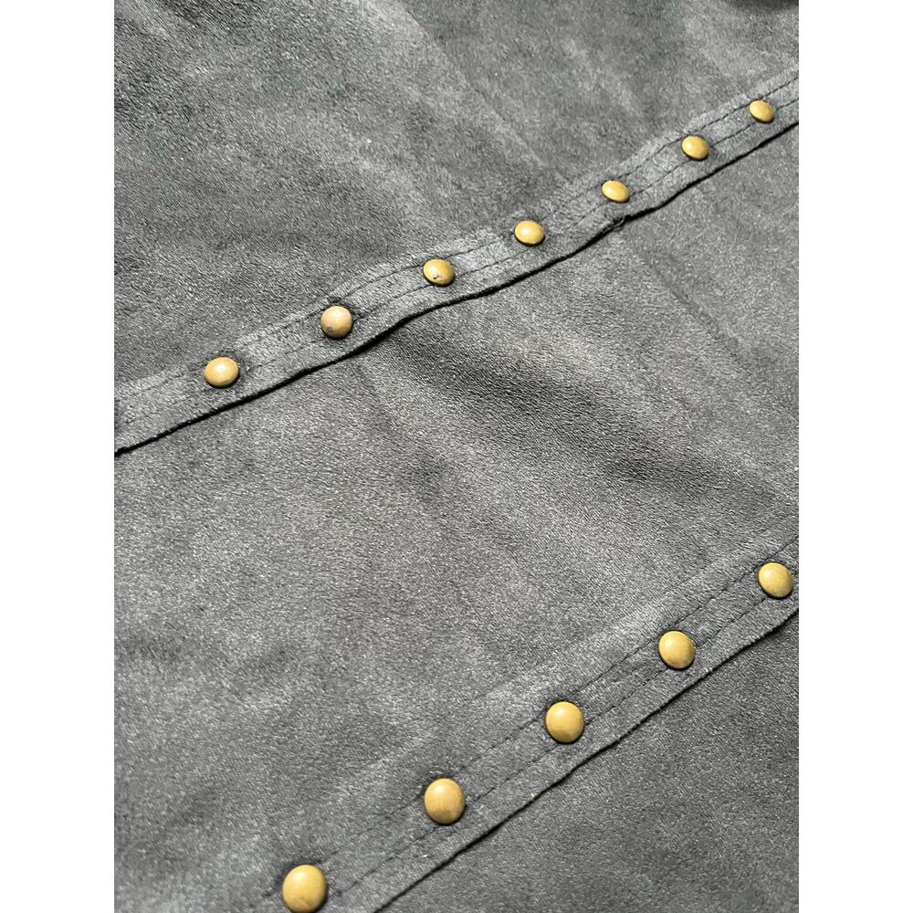 Boho/western style microsuede skirt with riveted details - Picture 3 of 8